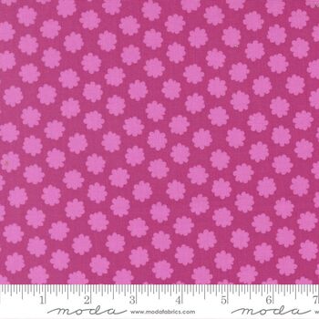 Elizabeth Hartman Scenery for MODA Fabrics Puffball Passionfruit M51276 20
