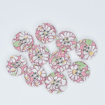 Liberty Buttons Alice W A  LB222018A