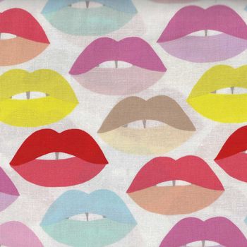 Alexander Henry Nicoleand39s Prints Kissable 8580A Lips