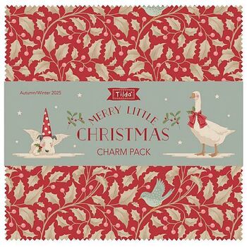 TILDA Merry Little Christmas by Tone Finnanger 300249 Charm 5 Squares